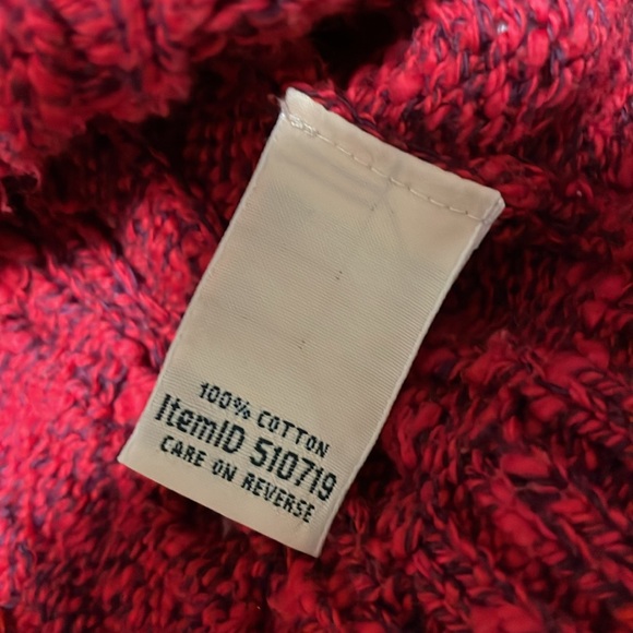 Red Cable Knit Sweater - Picture 3 of 3